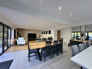 Photo 12- click for photo gallery